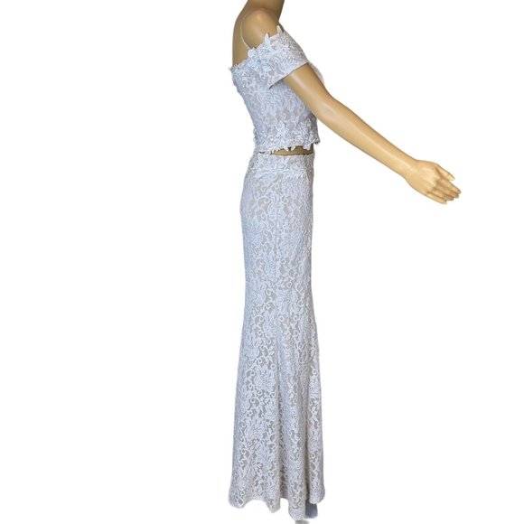 Sequin Hearts SZ XS Off White Two Piece Glitter Lace Gown Dress Lined Embroidery - Picture 4 of 16